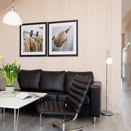 Lejlighed Bright Coastal With Sauna *