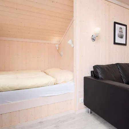 Bright Coastal With Sauna Apartament